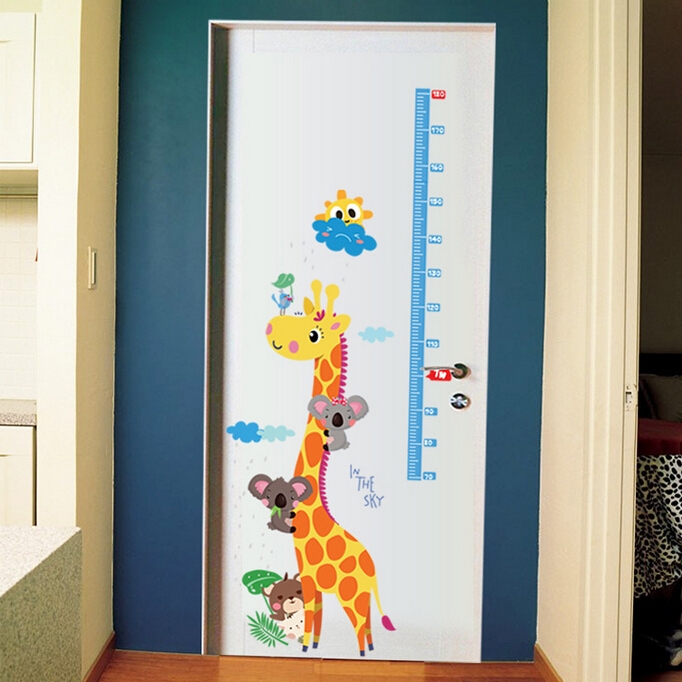 Wandtattoo - Giraffe mit Koalas / Höhenmaß