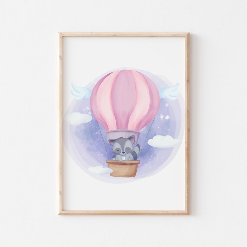 Poster - Baby-Waschbär im Heißluftballon