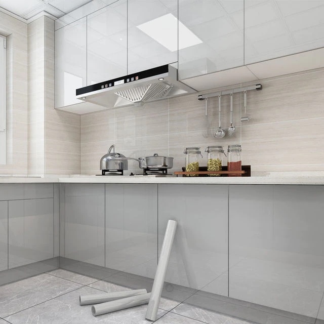 Tapete – Einfarbig, Selbstklebend / Perlgrau / Schälen und aufkleben